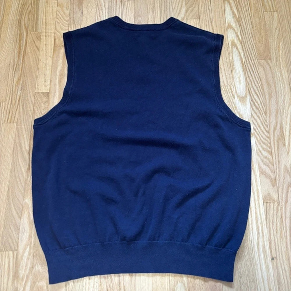 Dockers |  100% Cotton V-Neck Sweater Vest - Picture 5 of 6